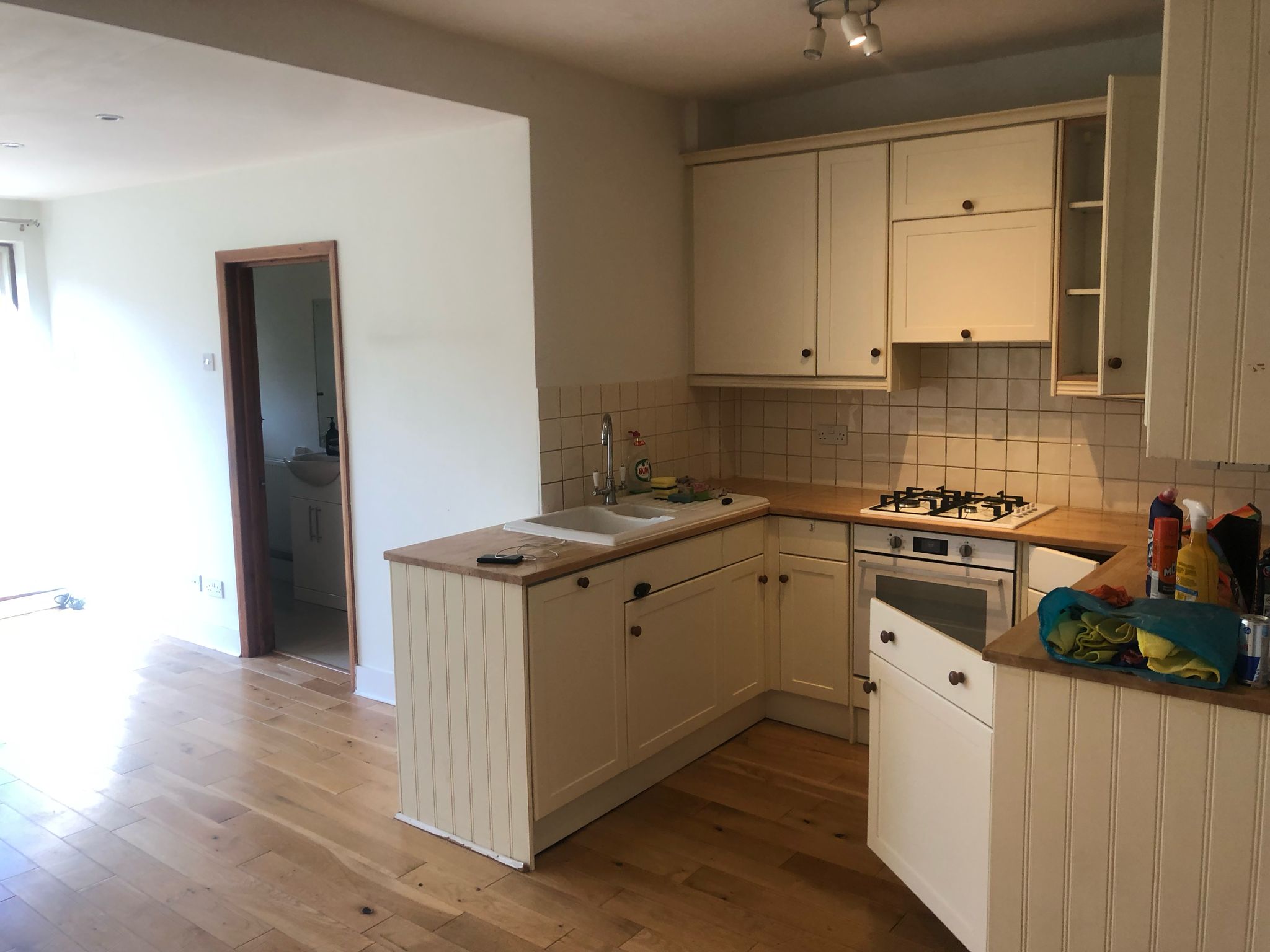 WhatsApp Image 2025-04-17 at 16.22.25 (1)